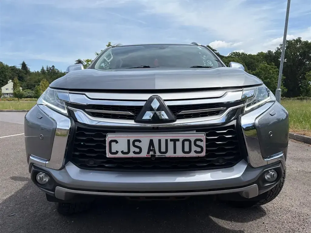 Used Mitsubishi Shogun 2020 Grey SUV