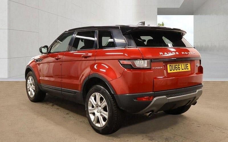 Used Land Rover Range Rover evoque SE 179 HP (131 kW) 2018 Hatchback