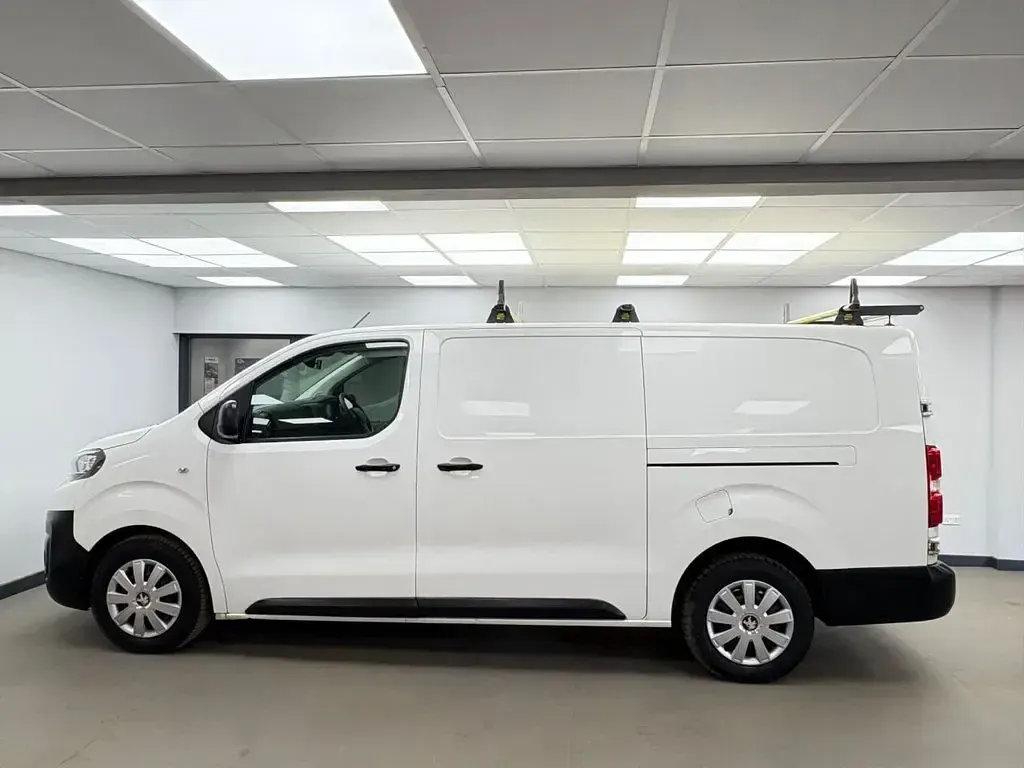 Used Peugeot Expert 2019 White Van