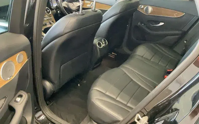 Used Mercedes GLC350 Premium Plus 258 HP (189 kW) 2018 Black SUV