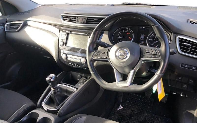 Used Nissan Qashqai Acenta Premium 140 HP (102 kW) 2019 Blue SUV