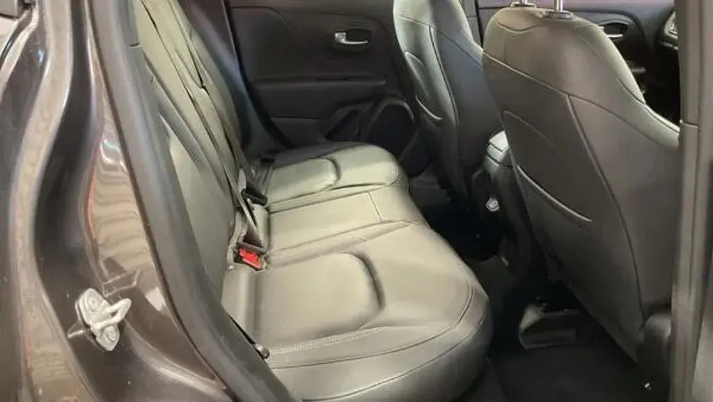 Used Jeep Renegade Limited 2021 Grey SUV
