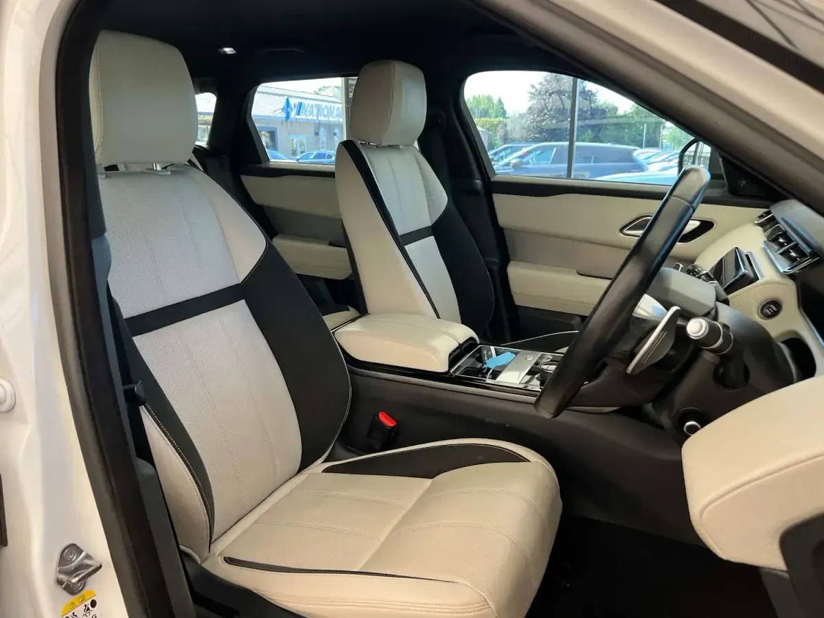 Used Land Rover Range Rover Velar SE Dynamic 2019 Fuji white SUV