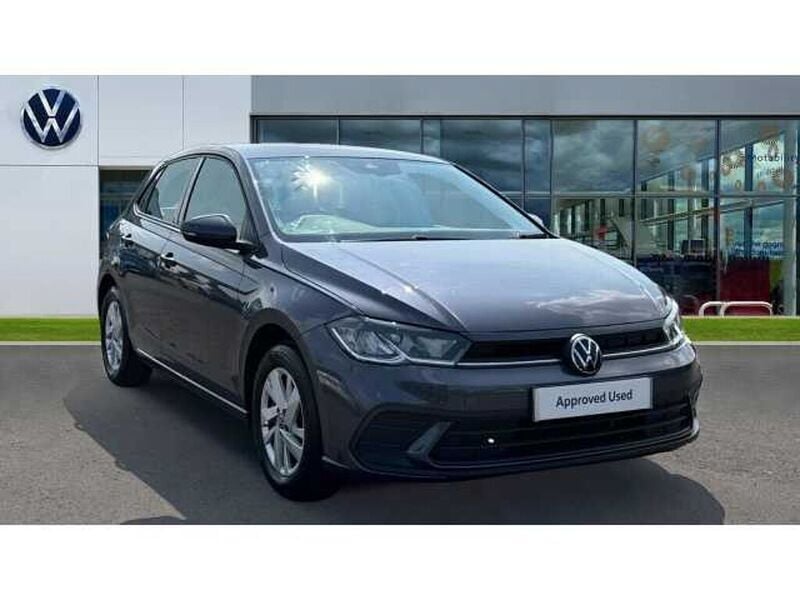 Used 2022 VW Polo Life | £14,295 (Good price) - Image 1/4