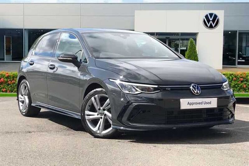 Used 2023 VW Golf VIII R-line | £23,999 (Fair price) - Image 1/4