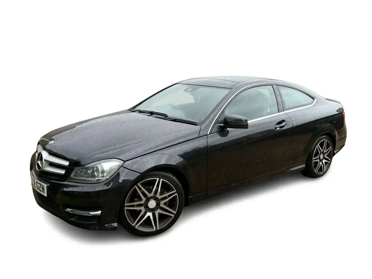 Usado Mercedes C220 AMG 2012 Preto Coupé