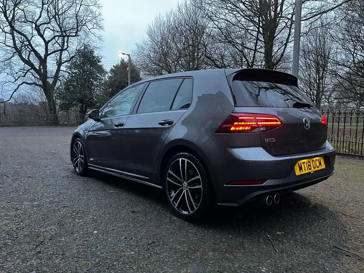 Used VW Golf VII GTD 184 HP (135 kW) 2018 Grey Hatchback