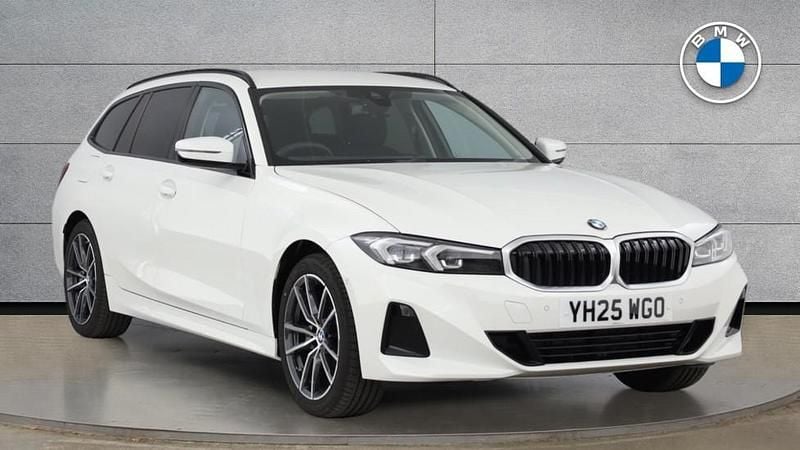 White Used 2025 BMW 320 Sport Line Estate | £30,500 (Good price) - Image 1/4