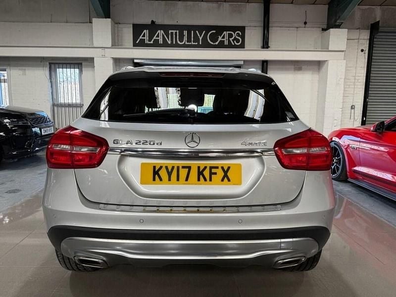 Used Mercedes GLA220 Premium 2017 Silver SUV