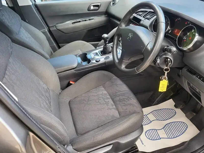 Used Peugeot 3008 Active 2013 Grey Estate