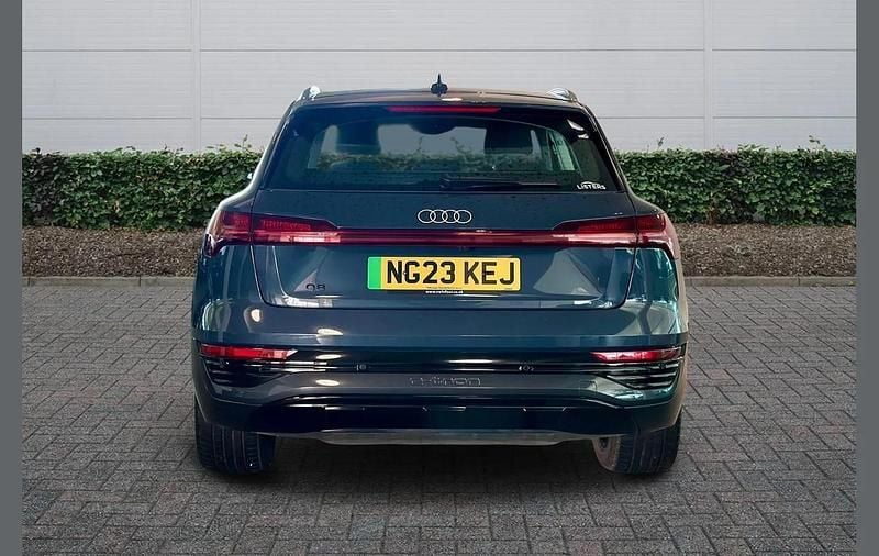 Used Audi Q8 e-tron Sport 250 kW (340 HP) 2023 Blue SUV