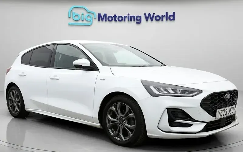 Second-hand Ford Focus ST-Line 125 CP (91 kW) 2023 Hatchback