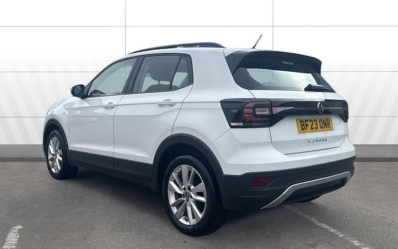Usado VW T-Cross SE 95 HP (69 kW) 2023 Branco SUV