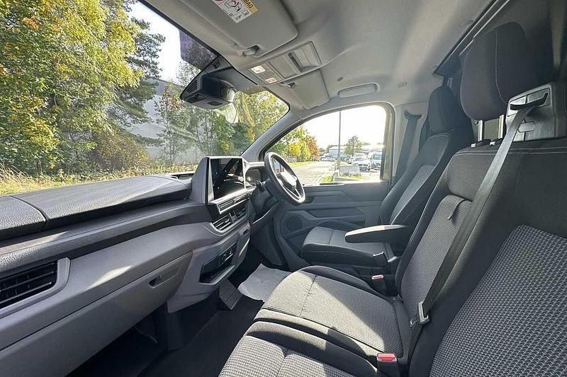 Used VW T6.1 100 kW (136 HP) 2025 Green Van