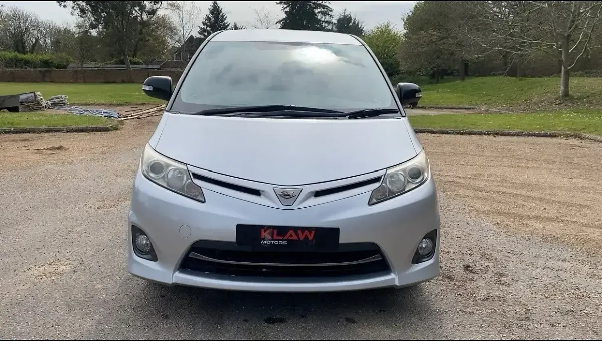 Used Toyota Estima Edition 2009 Silver MPV
