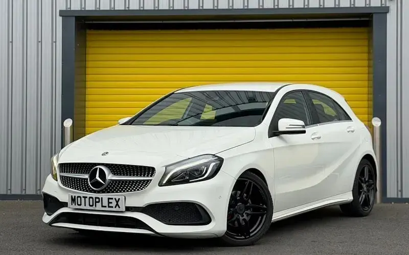 Used Mercedes A180 AMG line 122 HP (89 kW) 2018 Hatchback