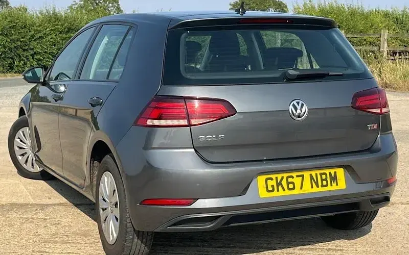 Used VW Golf VII S 116 HP (85 kW) 2020 Hatchback