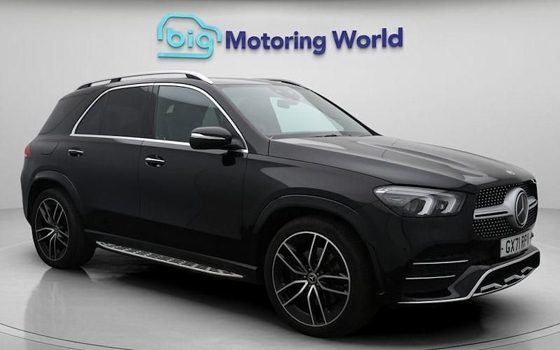 Black Used 2021 Mercedes GLE400 AMG line Estate | £42,800 (Fair price) - Image 1/4