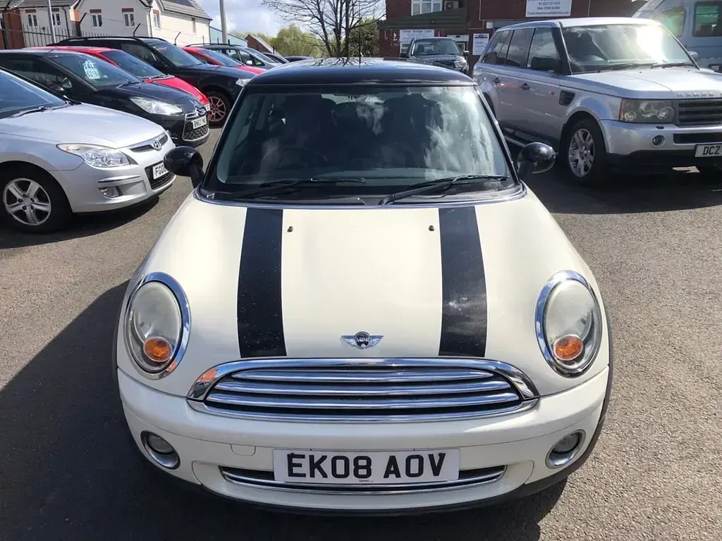 Usado Mini Cooper Hatch 2008 Blanco Utilitario