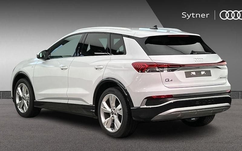 New Audi Q4 e-tron S-Line 150 kW (204 HP) 2026 SUV