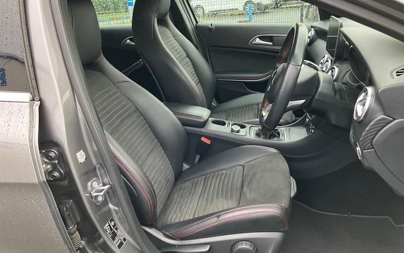 Used Mercedes A160 AMG line 102 HP (75 kW) 2018 Hatchback