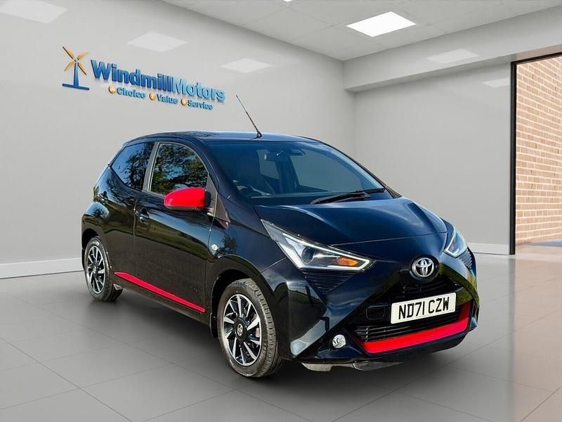 Black Used 2021 Toyota Aygo Trend Hatchback | £9,750 (Fair price) - Image 1/3