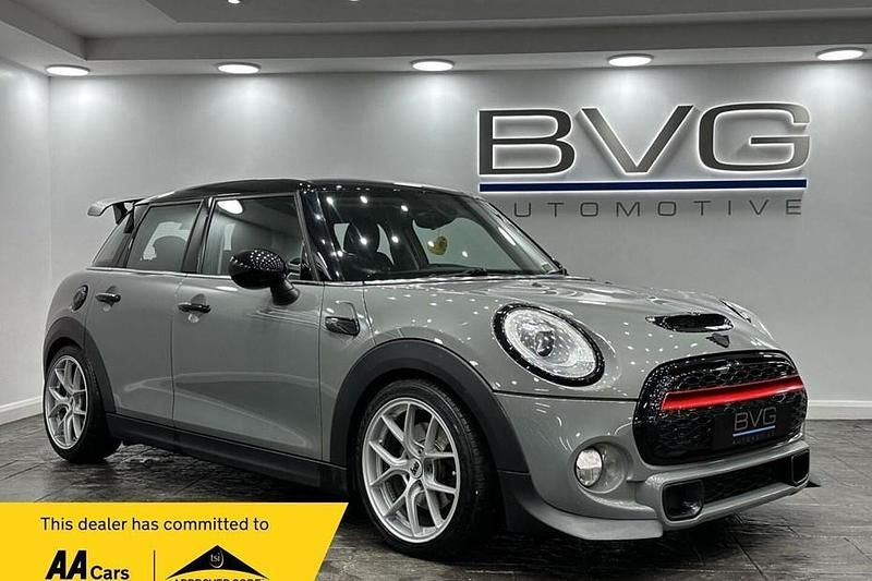 Grey Used 2016 Mini Cooper S Hatch Hatchback | £7,444 (Fair price) - Image 1/1