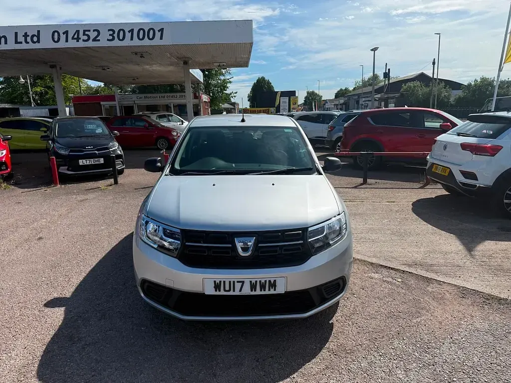 Used Dacia Sandero Ambiance 2017 Silver Hatchback