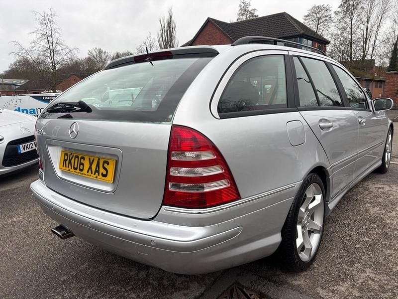 Used Mercedes C230 Sport Edition 204 HP (150 kW) 2006 Silver Estate