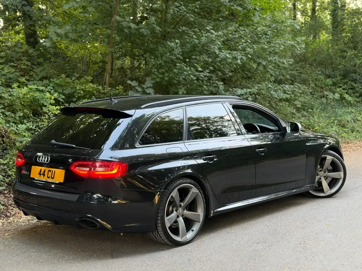 Used Audi RS4 Performance 450 HP (330 kW) 2014 Black Estate