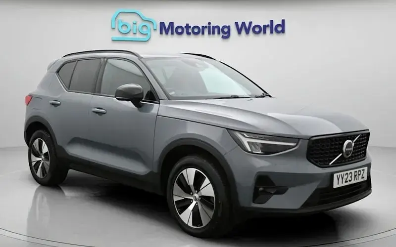 Used Volvo XC40 Plus 211 HP (155 kW) 2023 SUV