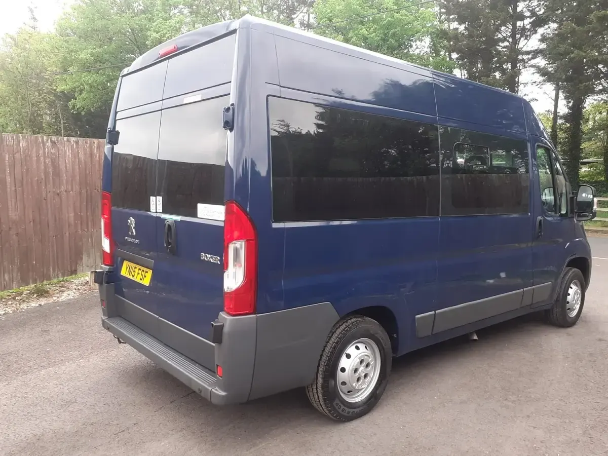 Used Peugeot Boxer 130 HP (95 kW) 2015 Blue Van