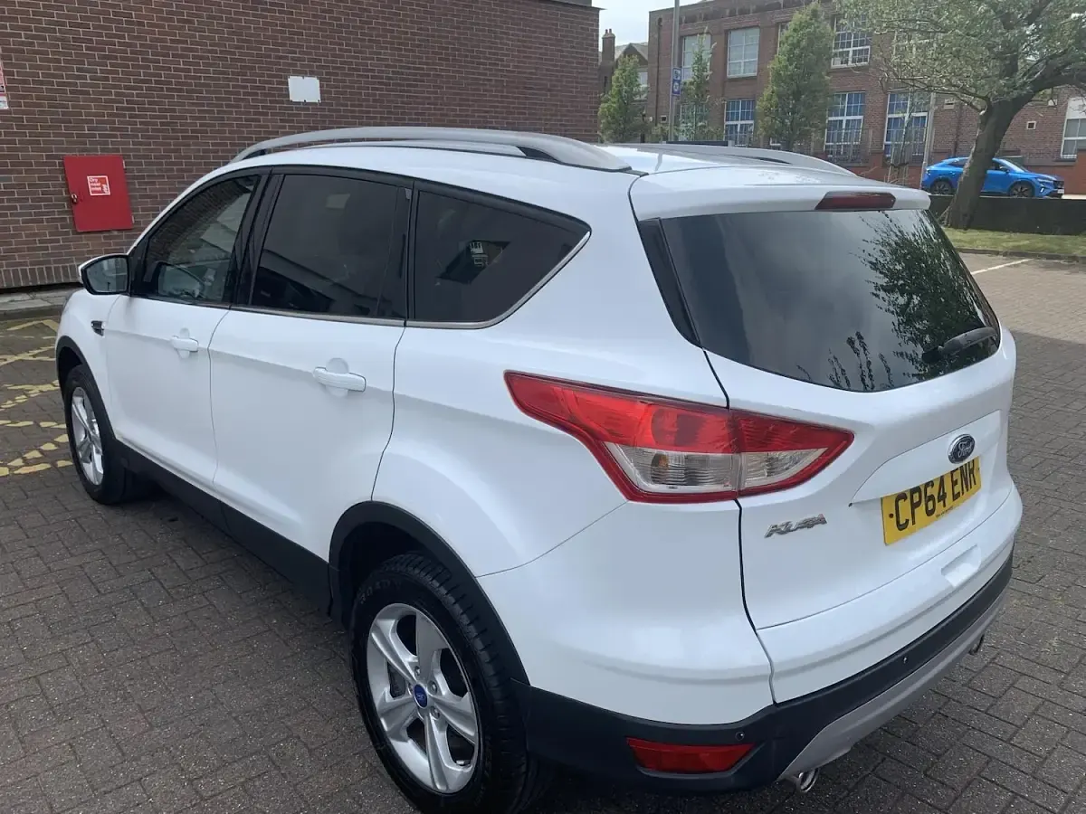 Used Ford Kuga Zetec 2014 White SUV