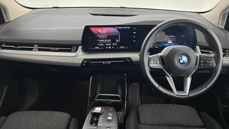 Used BMW 225 Active Tourer Sport Line 242 HP (177 kW) 2025 White MPV