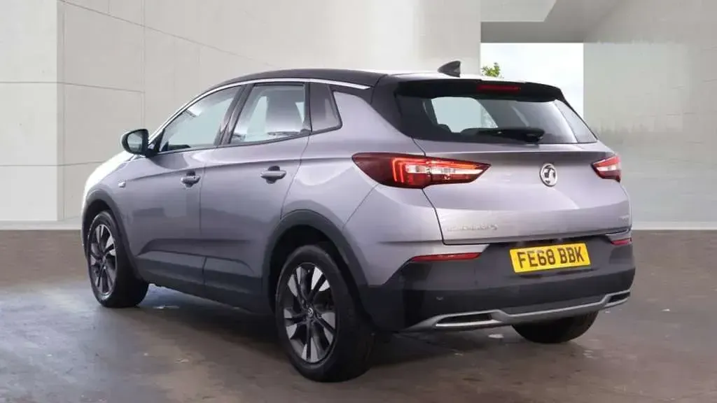 Used Vauxhall Grandland X Sport 2018 Grey SUV