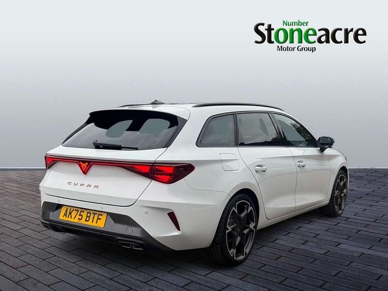 New Cupra Leon 150 HP (110 kW) 2025 White Estate
