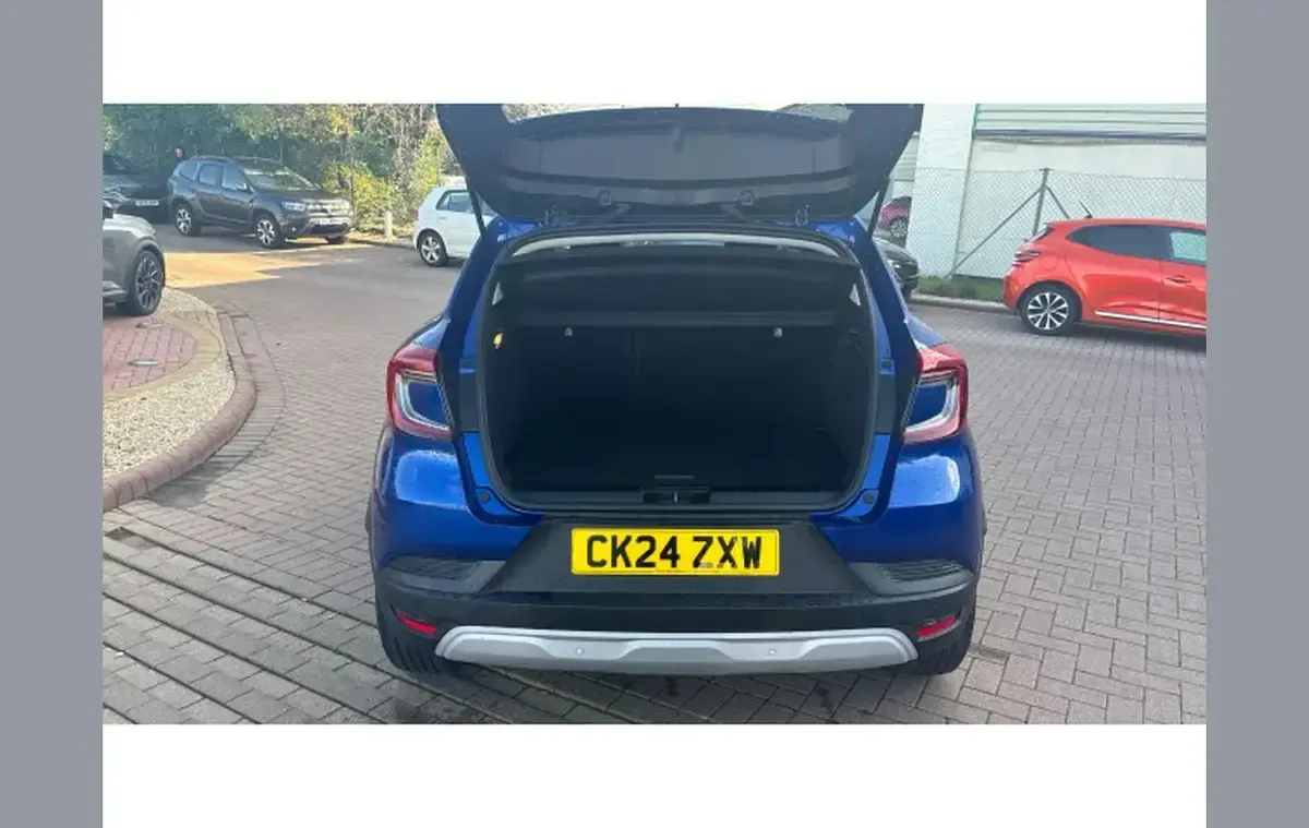 Used Renault Captur Evolution 142 HP (104 kW) 2024 Blue SUV