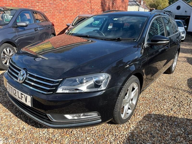 Black Used 2012 VW Passat SE Estate | £2,495 (Fair price) - Image 1/4