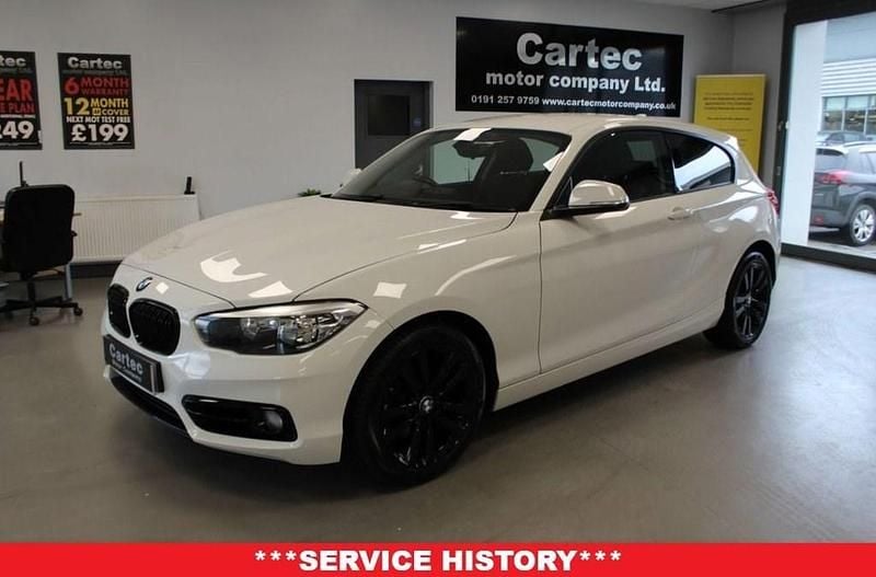 White Used 2017 BMW 120 Sport Line Hatchback | £6,489 (Fair price) - Image 1/4
