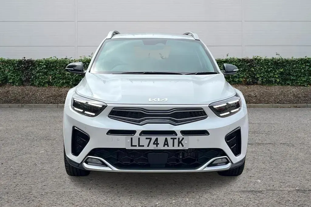 Used Kia Stonic GT-Line S 2024 White SUV