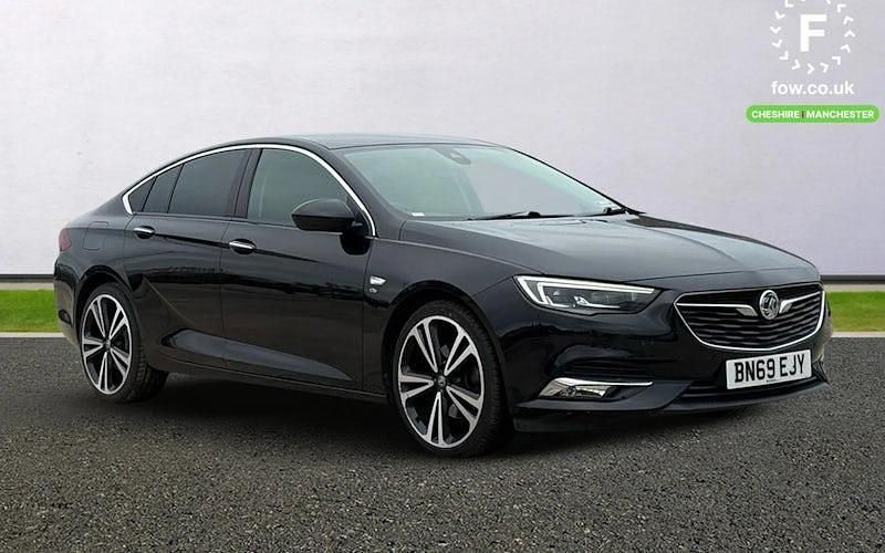Black Used 2019 Vauxhall Insignia Elite Hatchback | £14,099 (Fair price) - Image 1/4