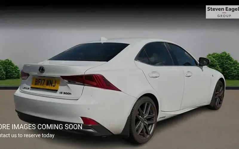 Used Lexus IS300h Sport Line 223 HP (164 kW) 2017 Sedan