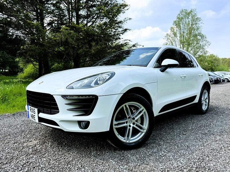 Used Porsche Macan Sport 340 HP (250 kW) 2015 White SUV