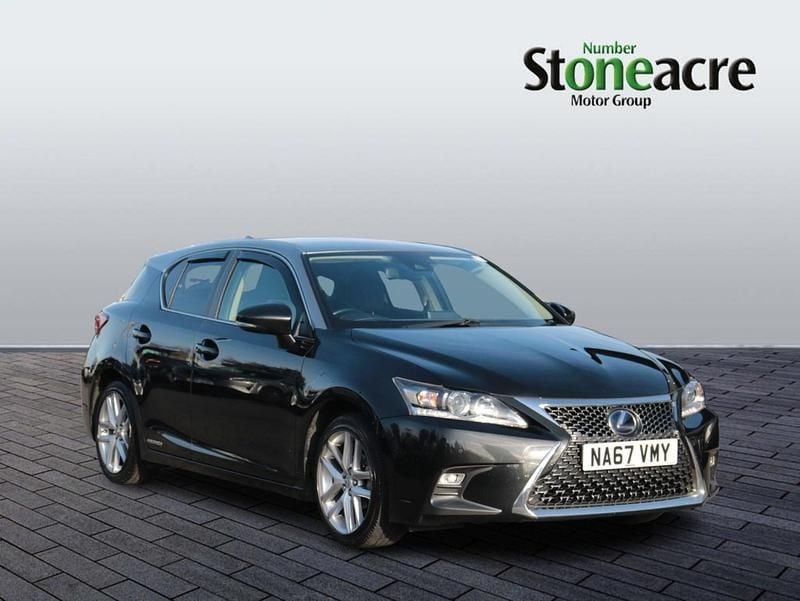 Grey/black Used 2017 Lexus CT200h Luxury Line Hatchback | £12,795 (Fair price) - Image 1/2