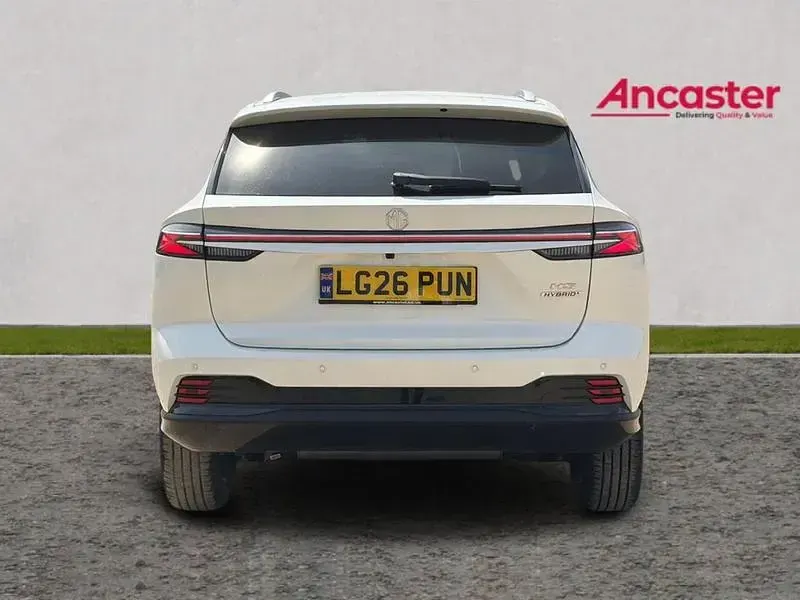 New MG HS Trophy 299 HP (219 kW) 2026 White SUV