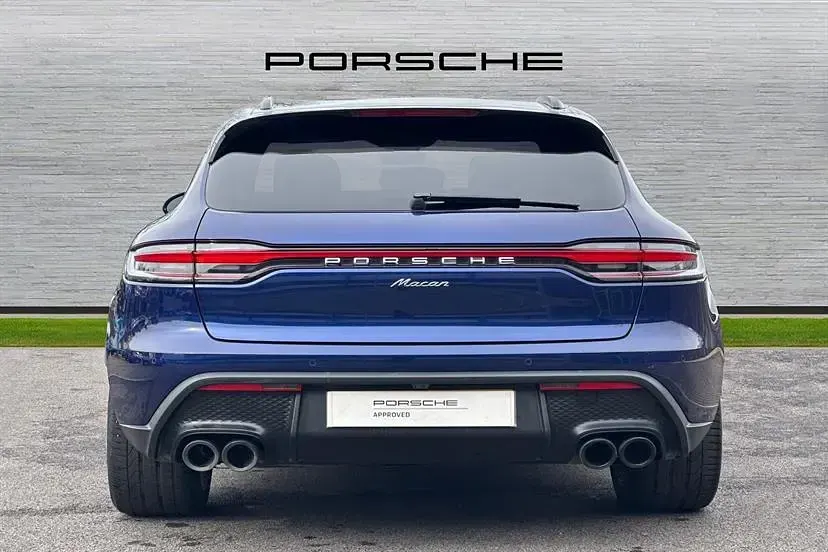 Used Porsche Macan 265 HP (194 kW) 2024 Blue SUV