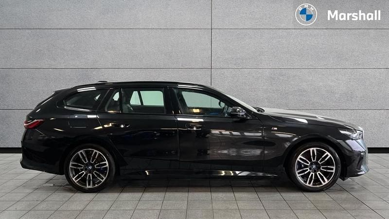 Used BMW i5 M Sport 250 kW (340 HP) 2025 Black sapphire Estate