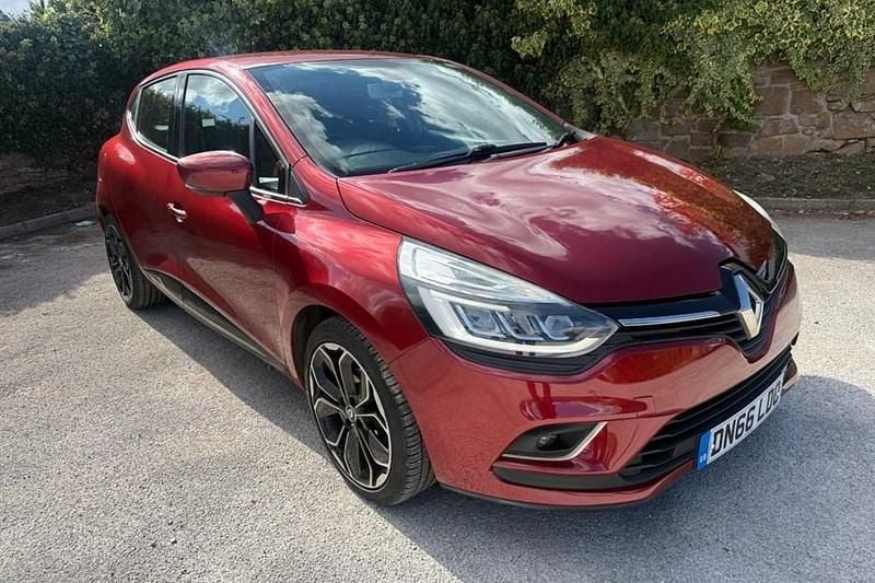 Red Used 2016 Renault Clio IV Dynamique Hatchback | £5,995 (Fair price) - Image 1/1