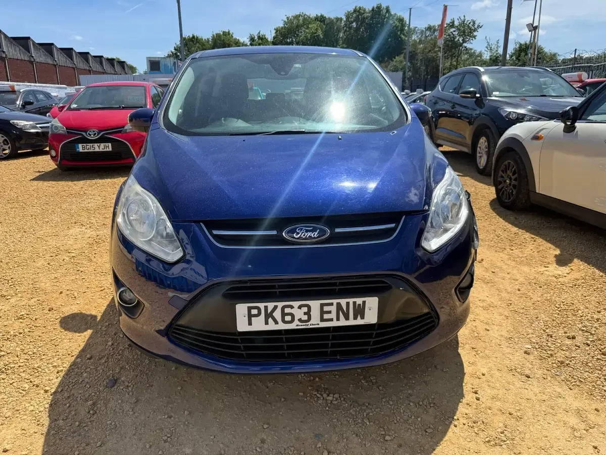 Used Ford C-MAX Zetec 2013 Blue MPV