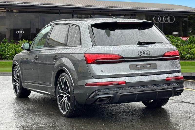 New Audi Q7 Black Edition 2026 Grey SUV